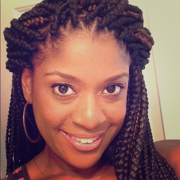 Meet your Posher, Kamala - Picture 1 of 1